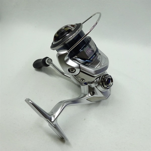 ２３ストラディックＣ２０００ＳＨＧ